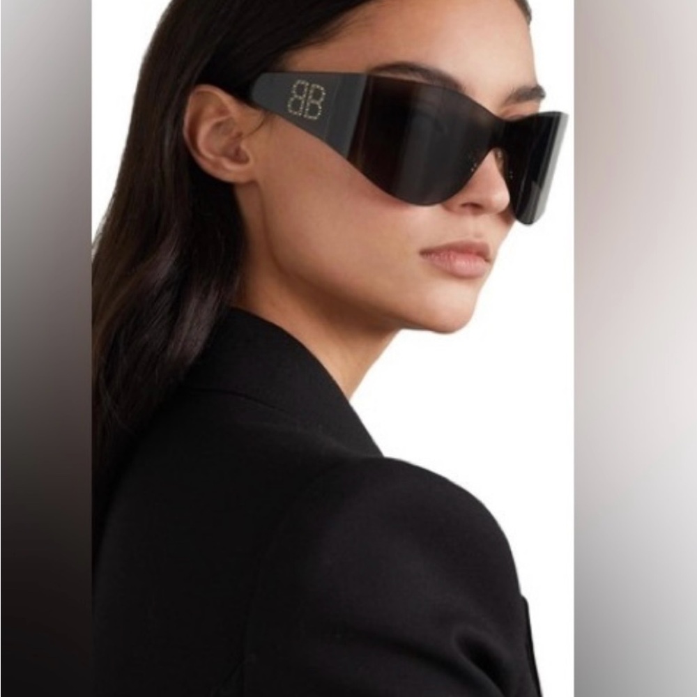 Balenciaga Oversized Kim Kardashian Sunglasses